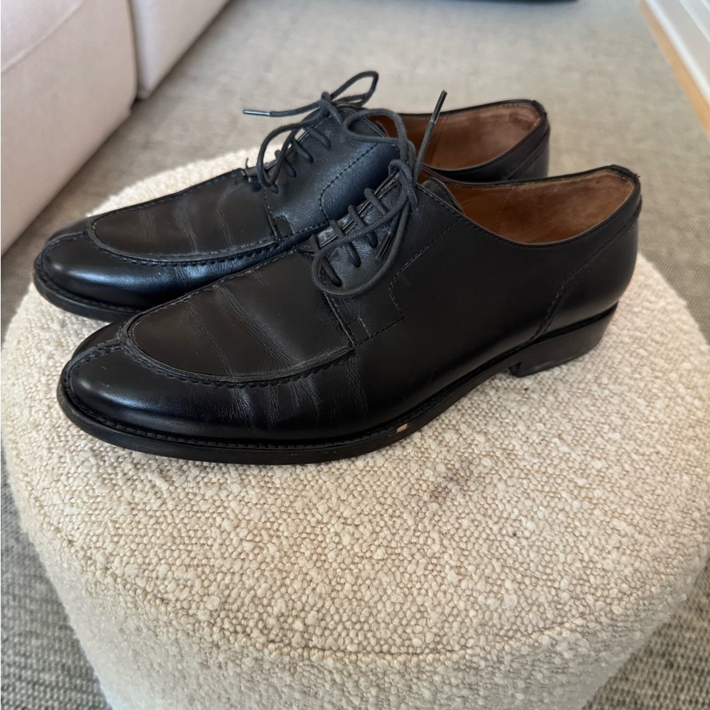 Elegant Black Women's Loafers - Picture 2 of 3
